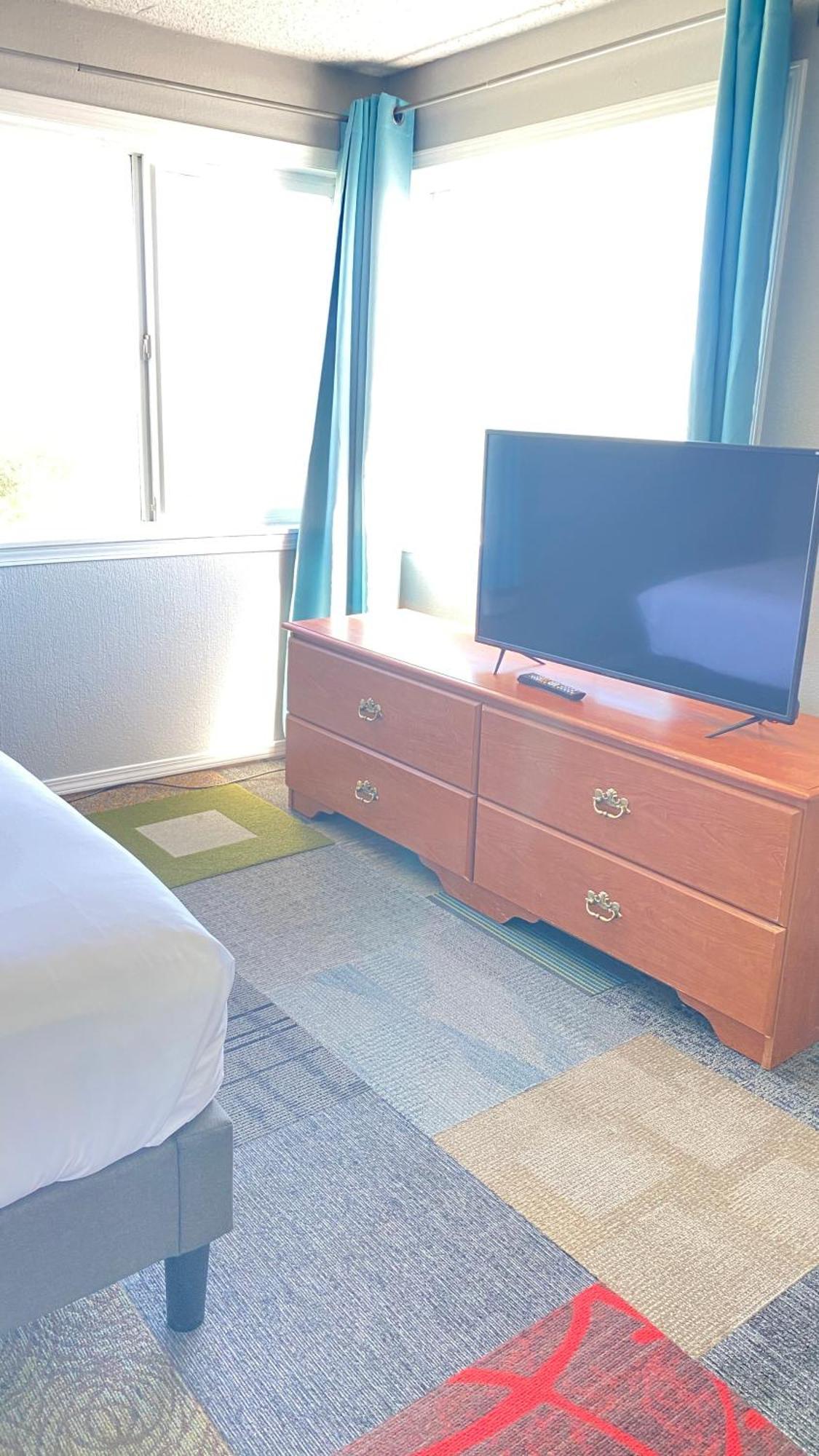 Ocean Shores Inn & Suites Zewnętrze zdjęcie